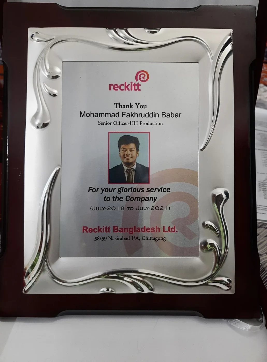 Receiving recognition from the Reckitt manufacturing team